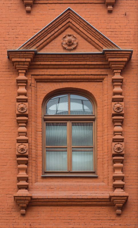 Arch Window with Decorative Trim